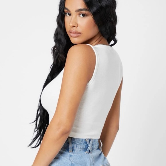 PETITE Rib-knit Crop Tank Top *NEW* - Picture 2 of 7